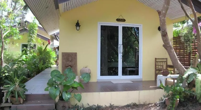 Baan Suan Phidchamika