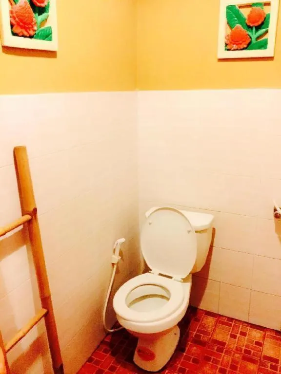 Baan Suan Phidchamika