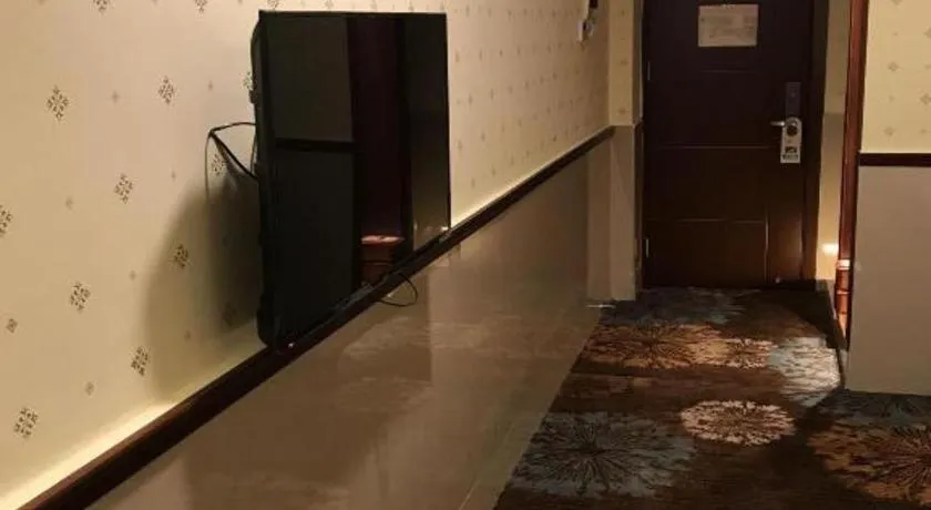 Renhe Good East Hotel