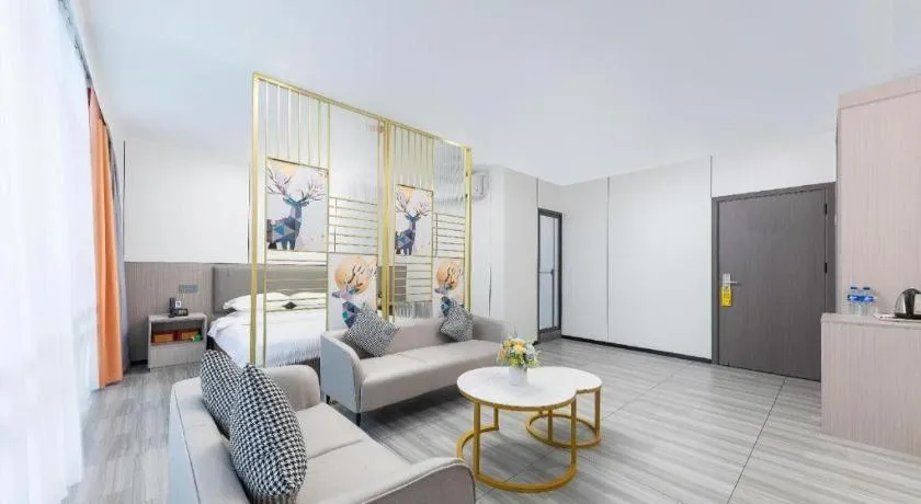 Renhe Good East Hotel