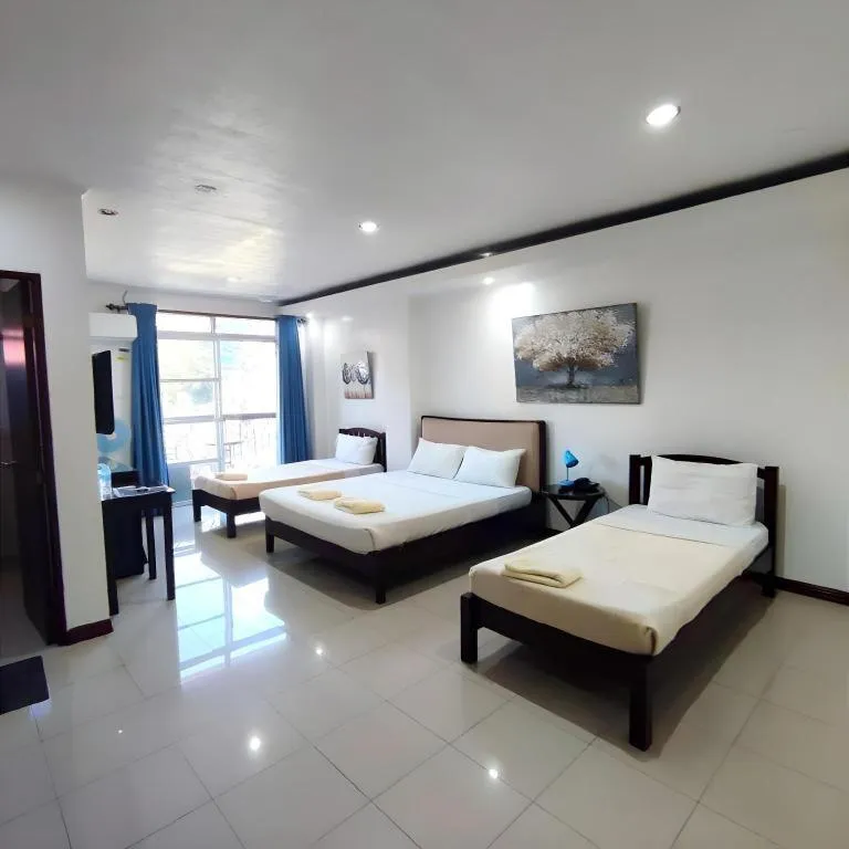 Bed in NYC Manhattan Suites