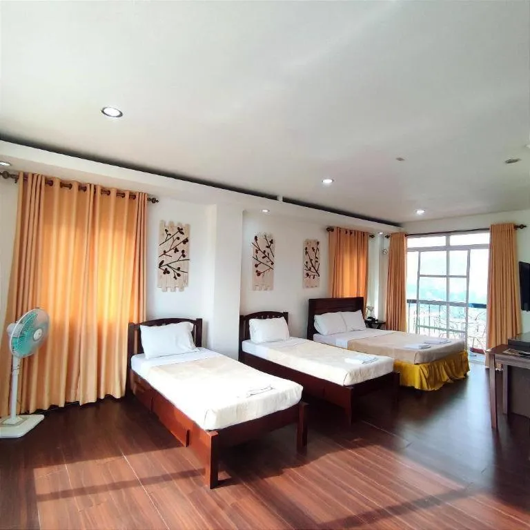 Bed in NYC Manhattan Suites