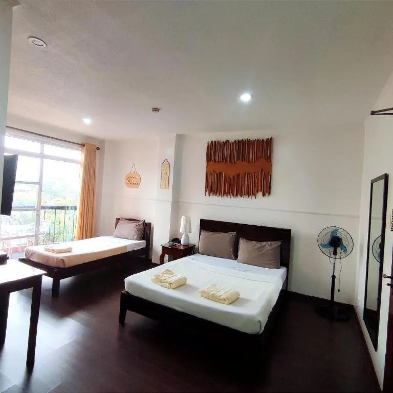 Bed in NYC Manhattan Suites