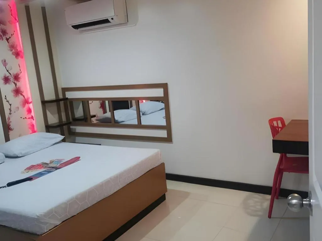 Bed in Hotel Sogo Tarlac