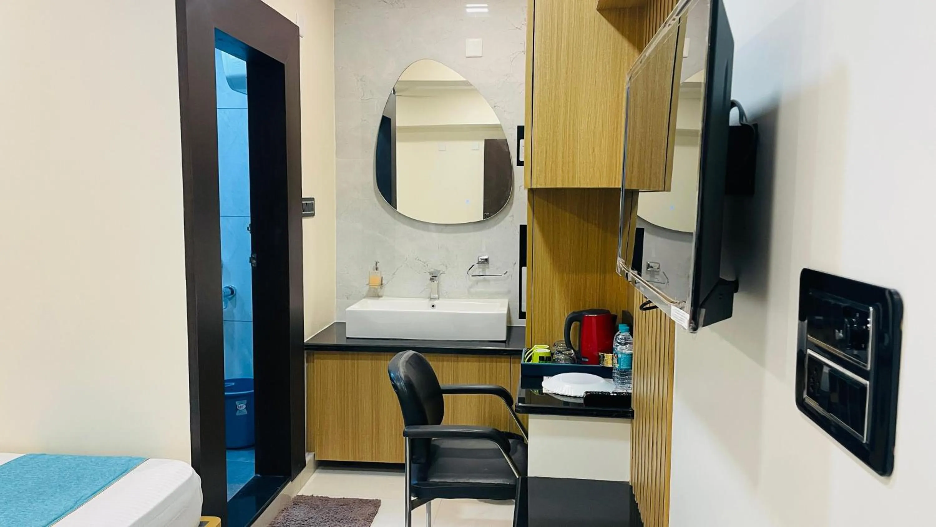 Hotel Sai Palace Inn