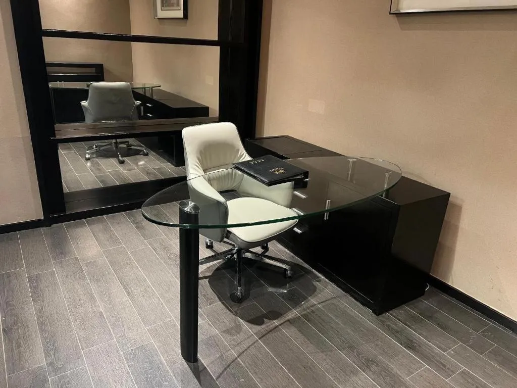 Guangdong Nanmei Osotto Hotel