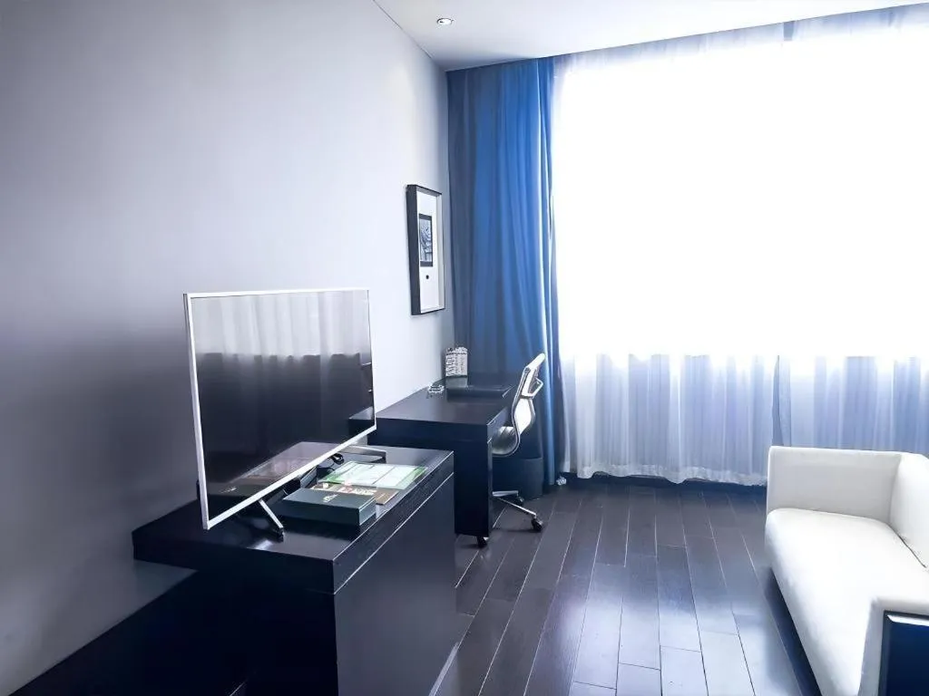 Guangdong Nanmei Osotto Hotel