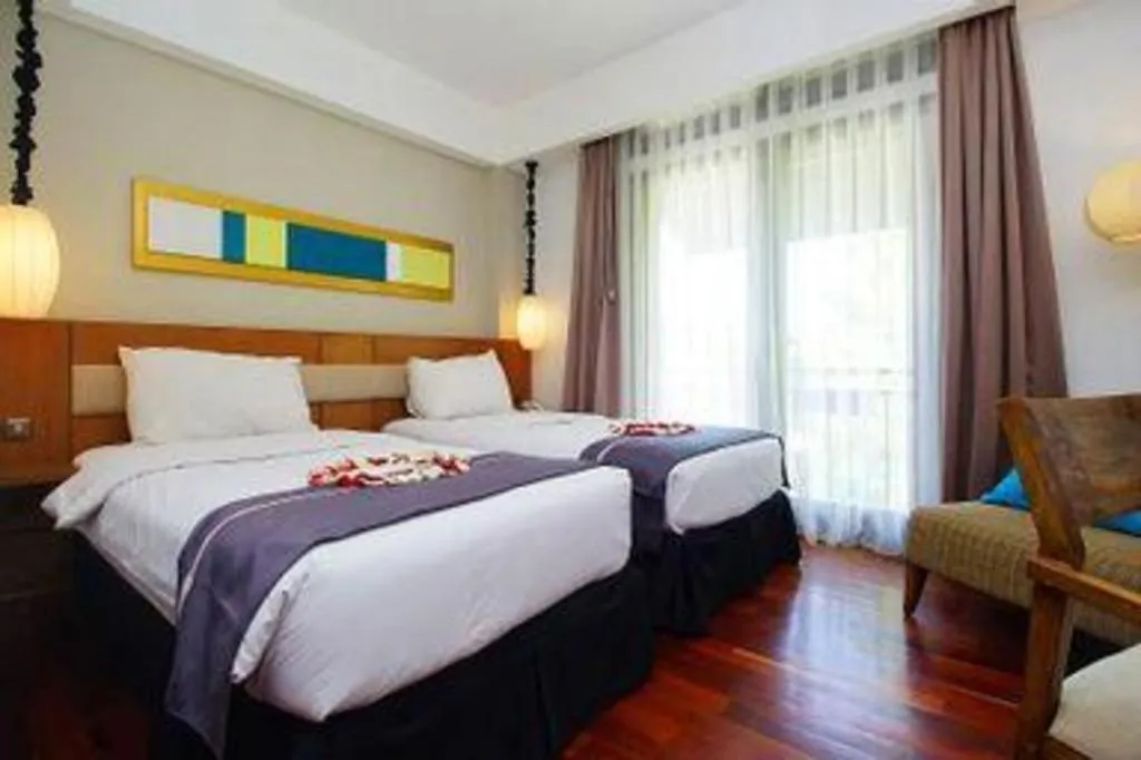 Bed in The Silk at Dago Boutique Hotel