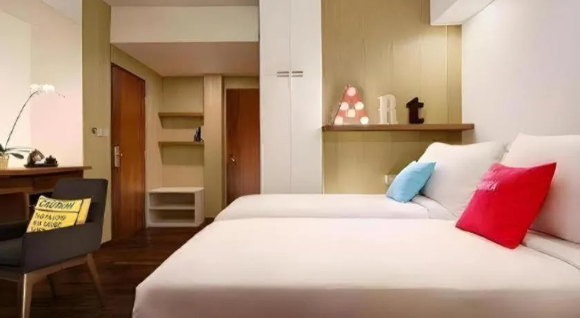 Bed in The Silk Art Design Hotel