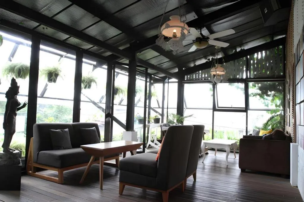 The Silk at Dago Boutique Hotel