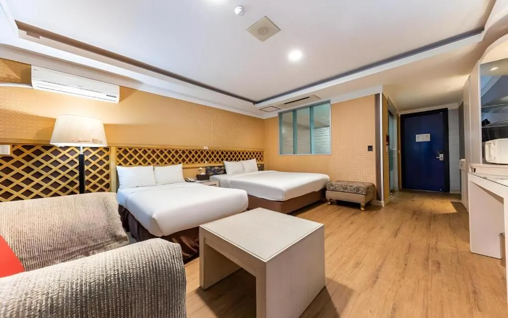 Bed in Metro Tourist Hotel Cheonan