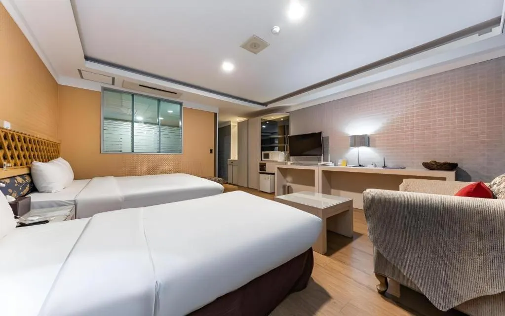 Bed in Metro Tourist Hotel Cheonan