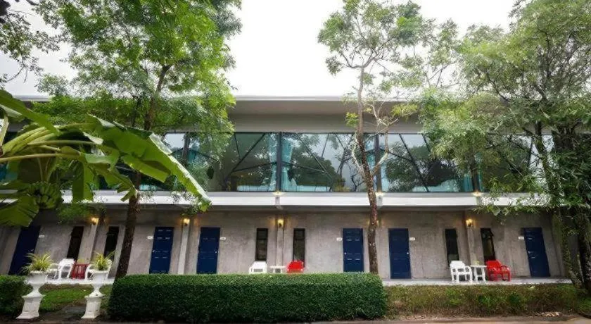 The Forest Home Resort