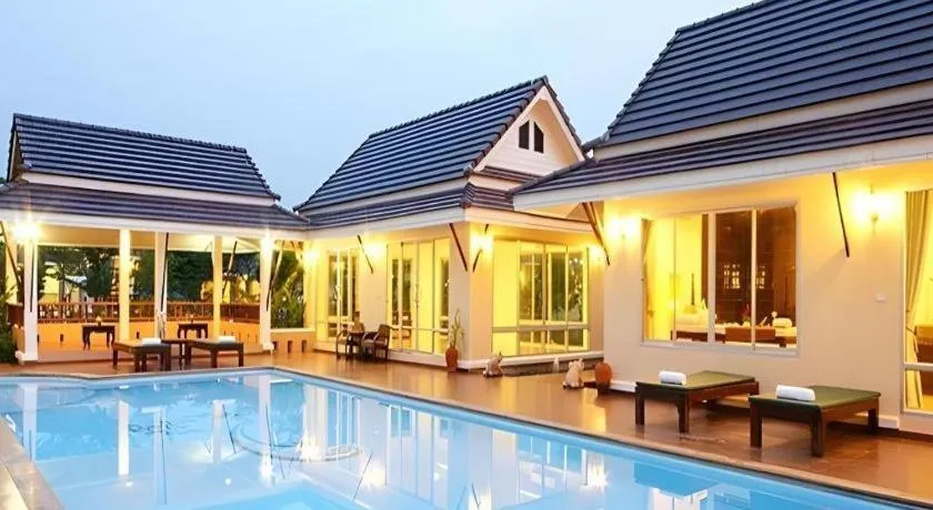 The Forest Home Resort