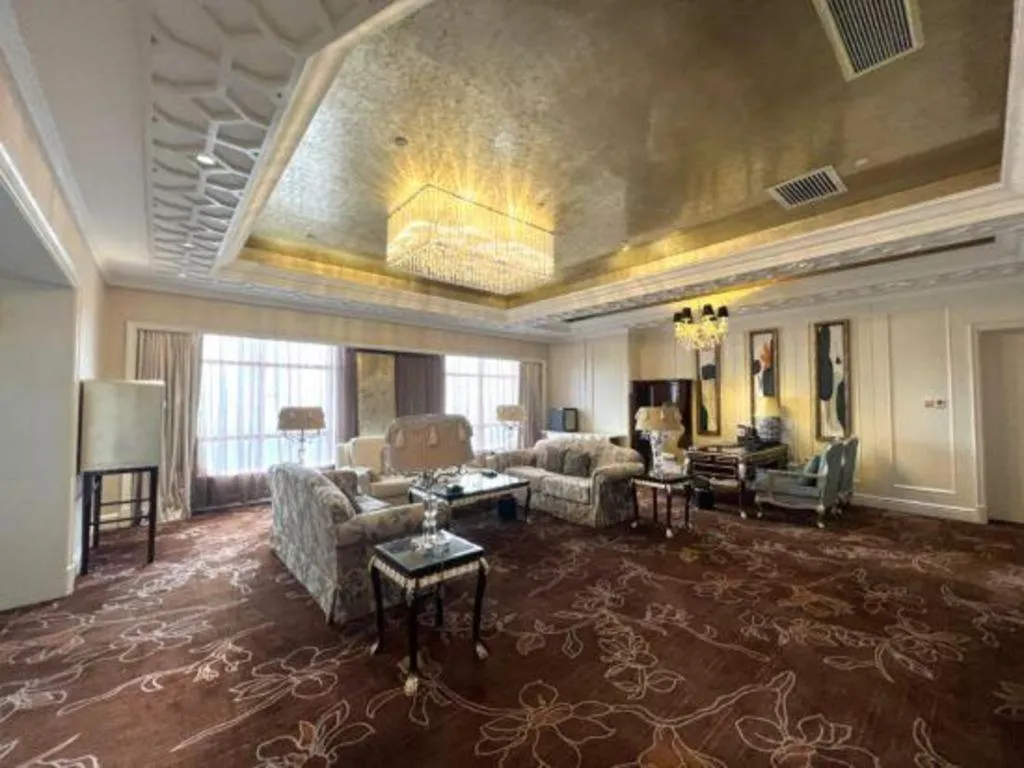 Yuncheng Jianguo Hotel