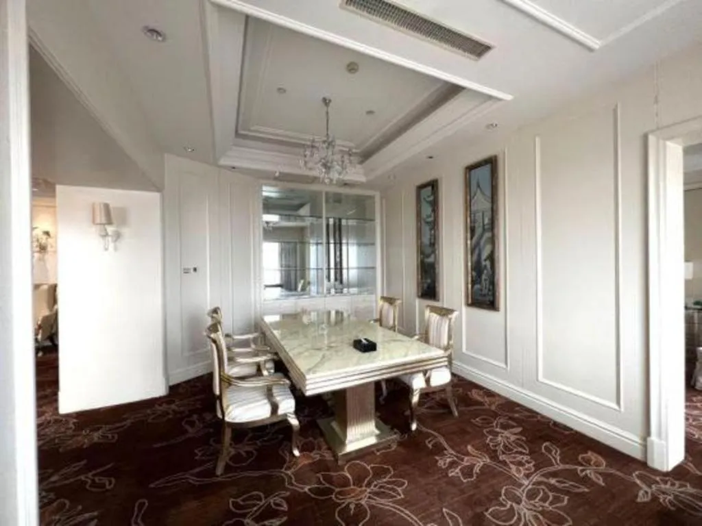 Yuncheng Jianguo Hotel