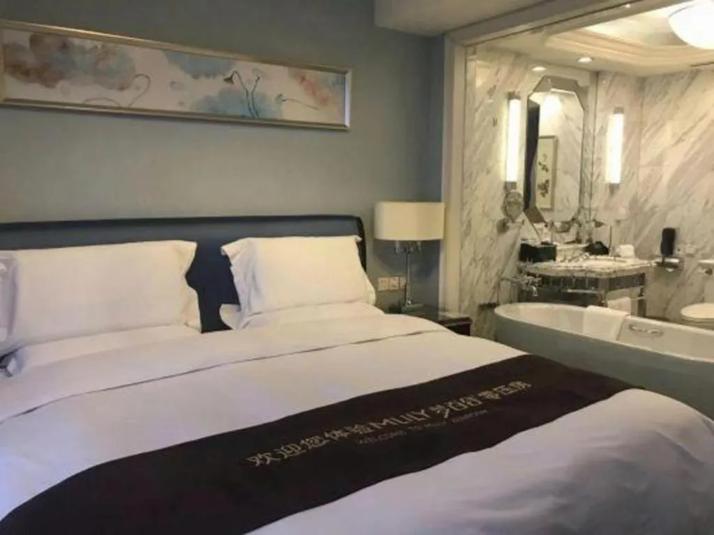 Bed in Yuncheng Jianguo Hotel