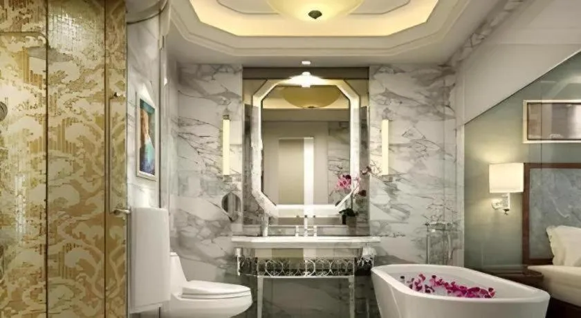 Yuncheng Jianguo Hotel