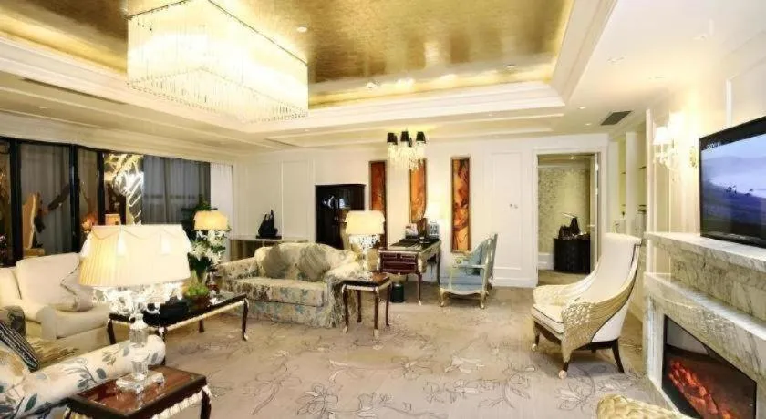 Yuncheng Jianguo Hotel