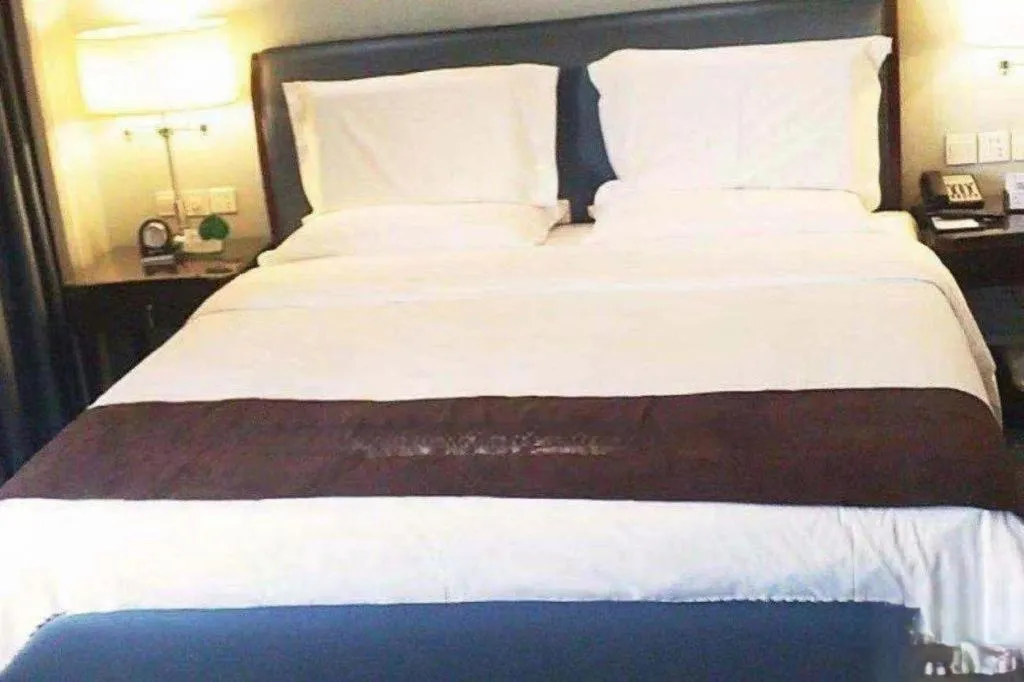 Bed in Yuncheng Jianguo Hotel
