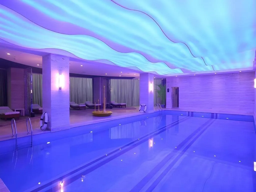 Yuncheng Jianguo Hotel