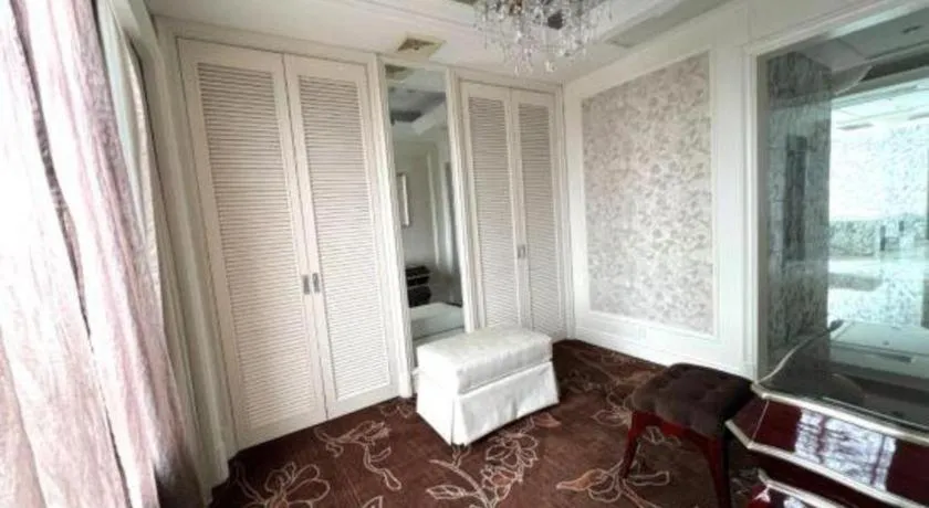 Yuncheng Jianguo Hotel