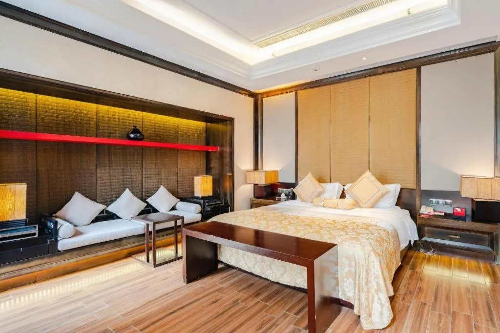 Bed in Eadry Royal Garden Hotel Haikou
