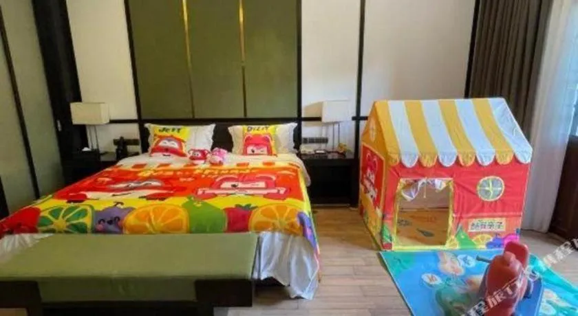 Bed in Eadry Royal Garden Hotel Haikou