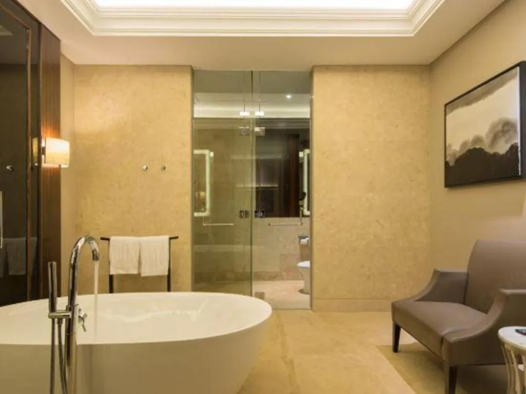 Eadry Royal Garden Hotel Haikou