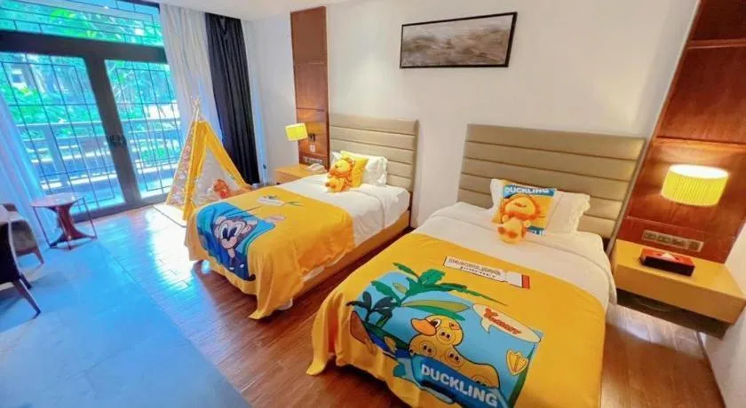 Bed in Eadry Royal Garden Hotel Haikou