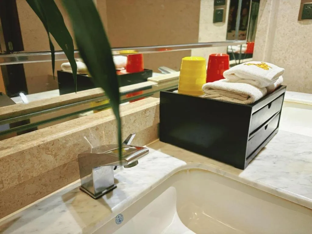 Bed in Eadry Royal Garden Hotel Haikou