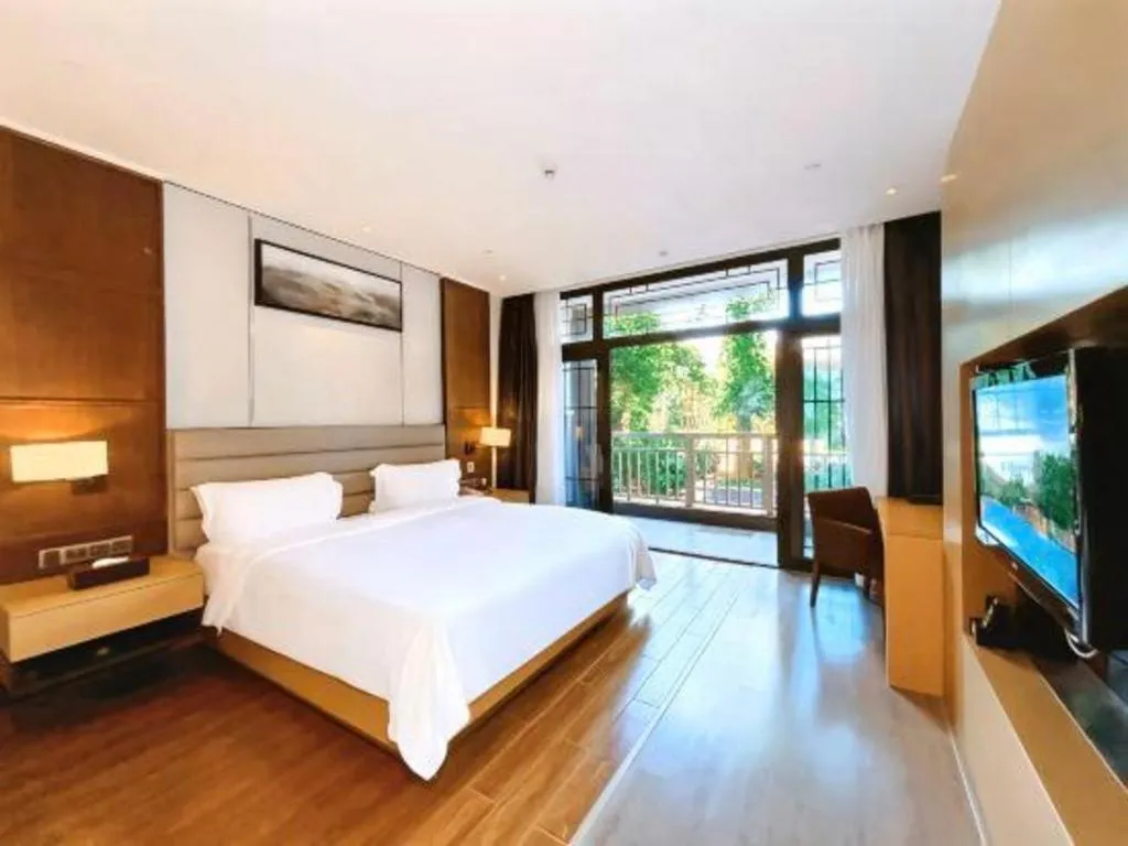 Bed in Eadry Royal Garden Hotel Haikou