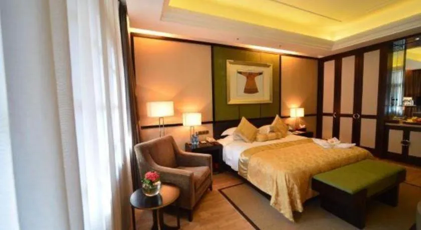 Bed in Eadry Royal Garden Hotel Haikou