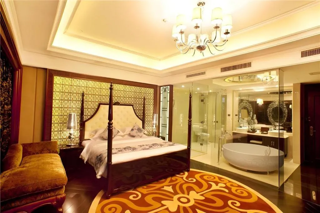 Bed in Eden Club House