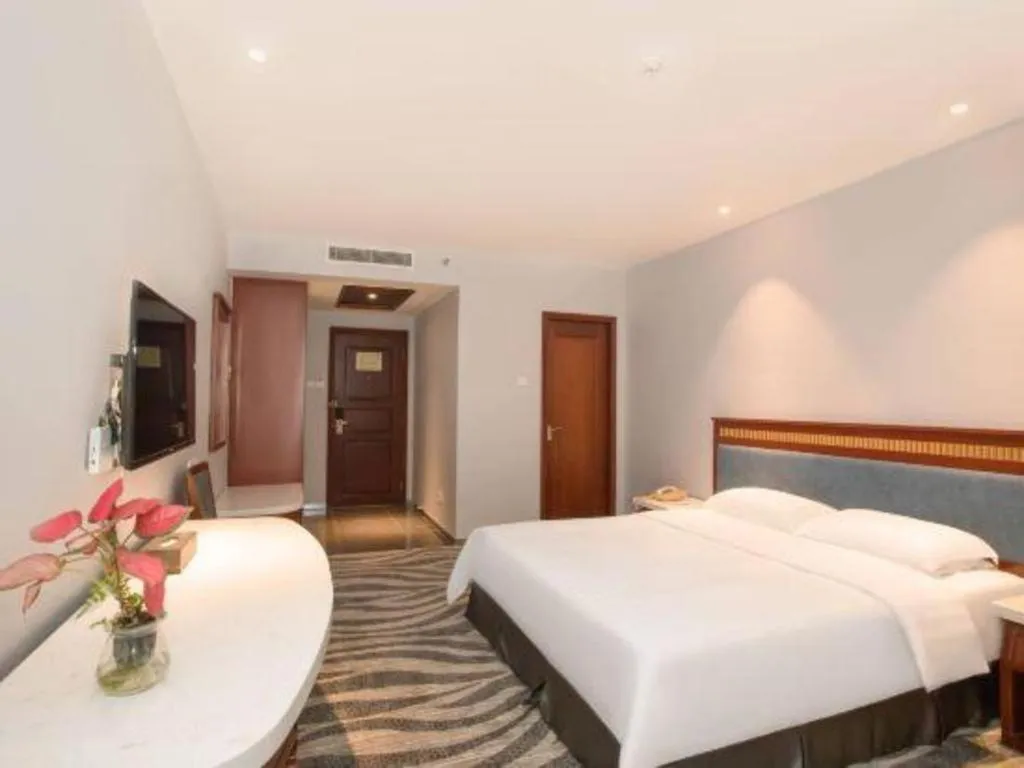 Bed in Friendship Hotel