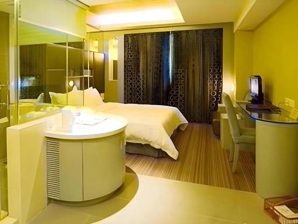 Bed in Friendship Hotel