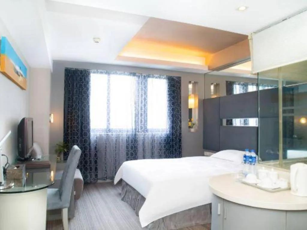 Bed in Friendship Hotel