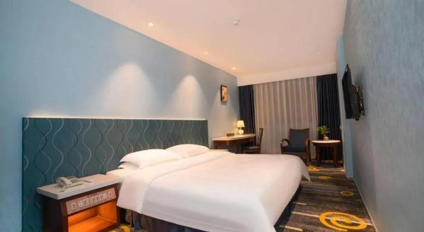 Bed in Friendship Hotel