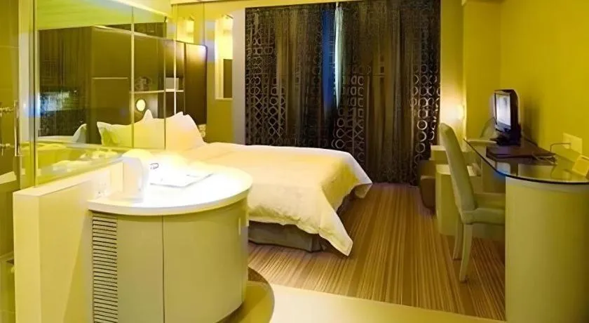 Bed in Friendship Hotel