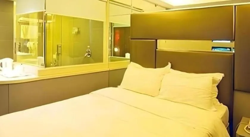 Bed in Friendship Hotel