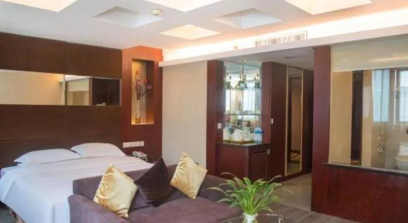 Bed in Friendship Hotel