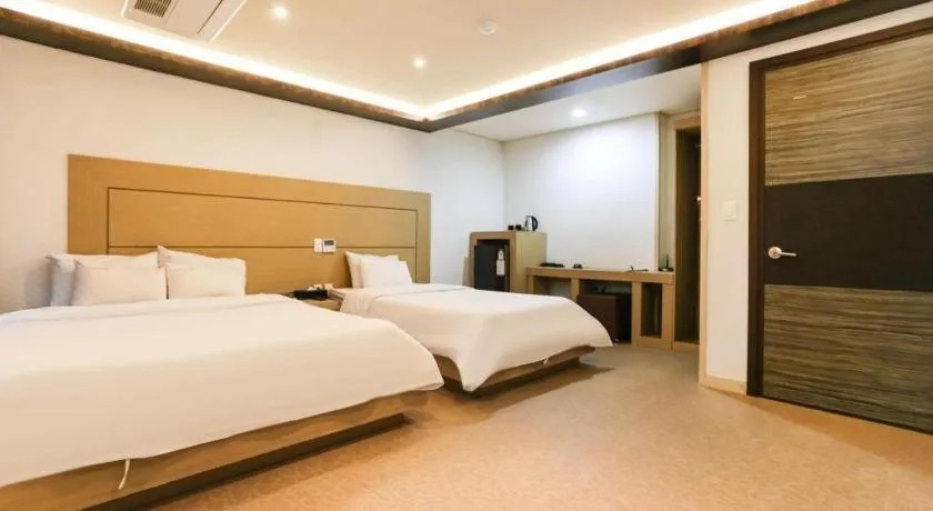 Bed in Hotel W Shinjeju