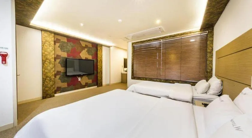 Bed in Hotel W Shinjeju