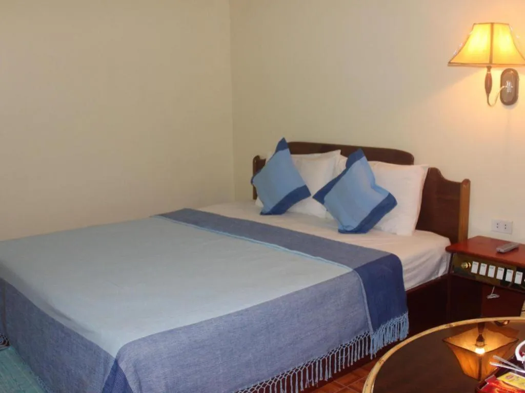 Bed in Dokchampa Hotel