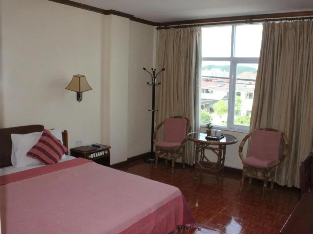 Bed in Dokchampa Hotel