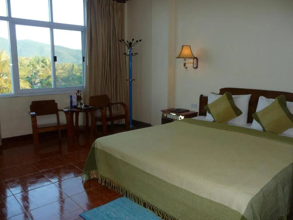 Bed in Dokchampa Hotel