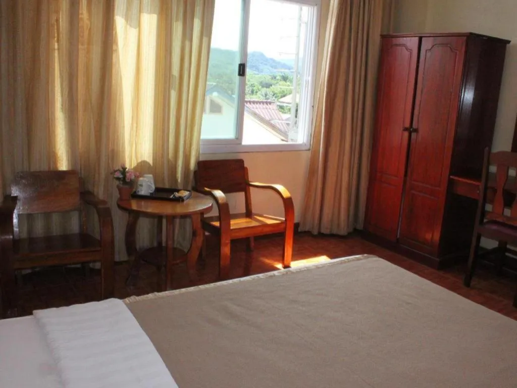 Bed in Dokchampa Hotel