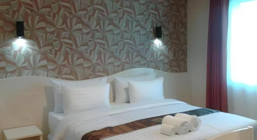 Bed in Thada Chateau Hotel