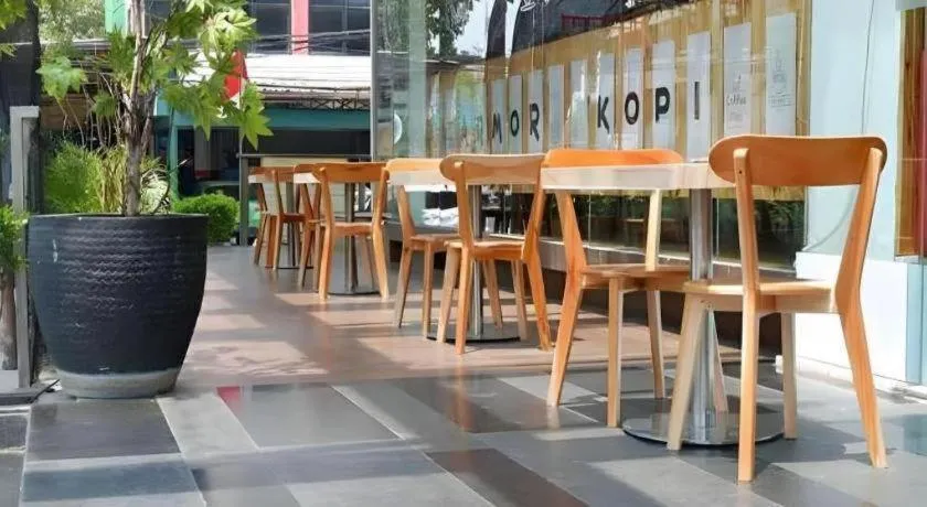 Redstar Hotel Jakarta