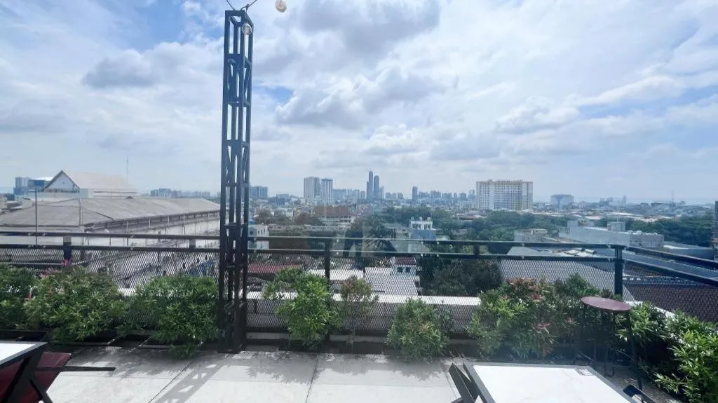 Redstar Hotel Jakarta